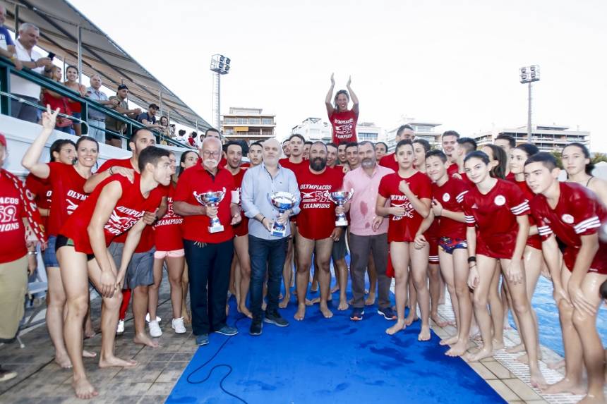 ΠΑΕ Ολυμπιακός : «Συγχαρητήρια στο τμήμα κολύμβησης του Συλλόγου μας»
