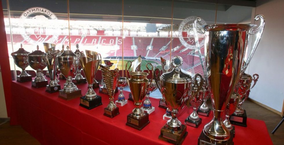 Image result for Ευρωπαϊκά τρόπαια του Ολυμπιακού