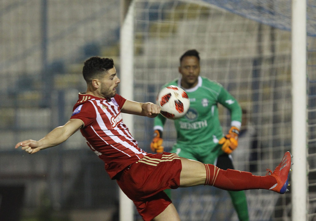 Προηγείται με αυτογκόλ ο Θρύλος με 0-1 (vid)