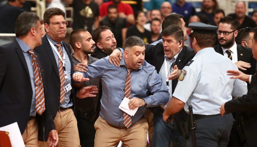 μεγάλα όργιακαυτή μαύρη φιλενάδα