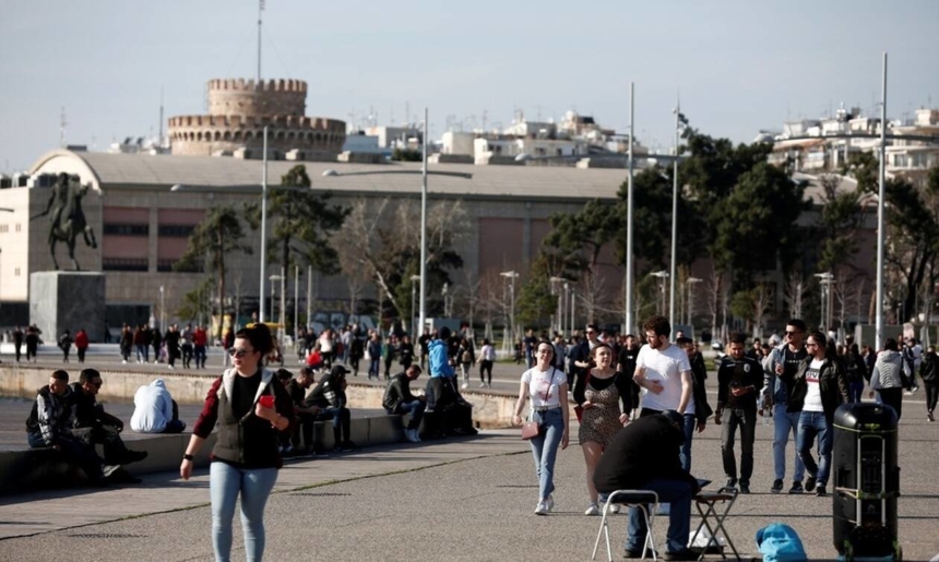 «Νεοέλληνα άκου», γιατί έχεις ξεφύγει… (vid, song)