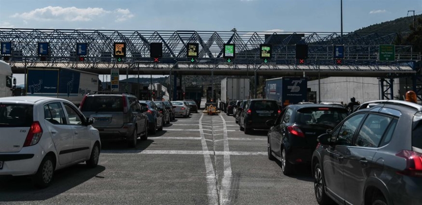 Πόσο κοστίζει το ταξίδι Αθήνα – Θεσσαλονίκη με το αυτοκίνητο και πόσο με το αεροπλάνο