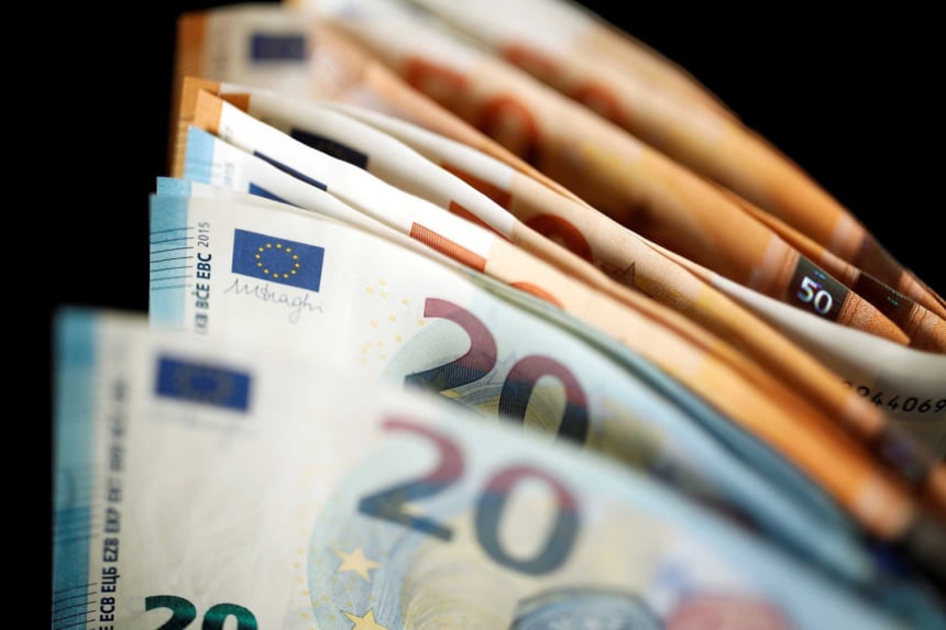 Επίδομα 800 ευρώ: Μέχρι σήμερα οι δηλώσεις για τις ειδικές κατηγορίες, πότε πληρώνεται