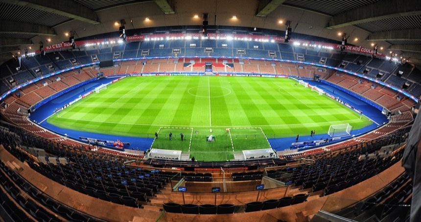 Η Κυβέρνηση της Γαλλίας… ετοιμάζεται να υποδεχθεί γήπεδα με κόσμο!