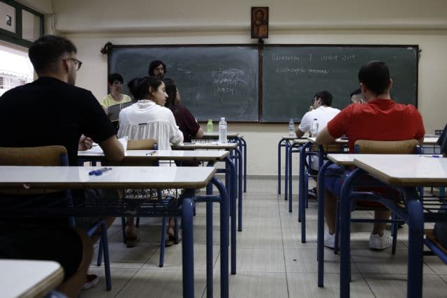 Πανελλαδικές: Στις 10 Ιουλίου η ανακοίνωση των βαθμολογιών