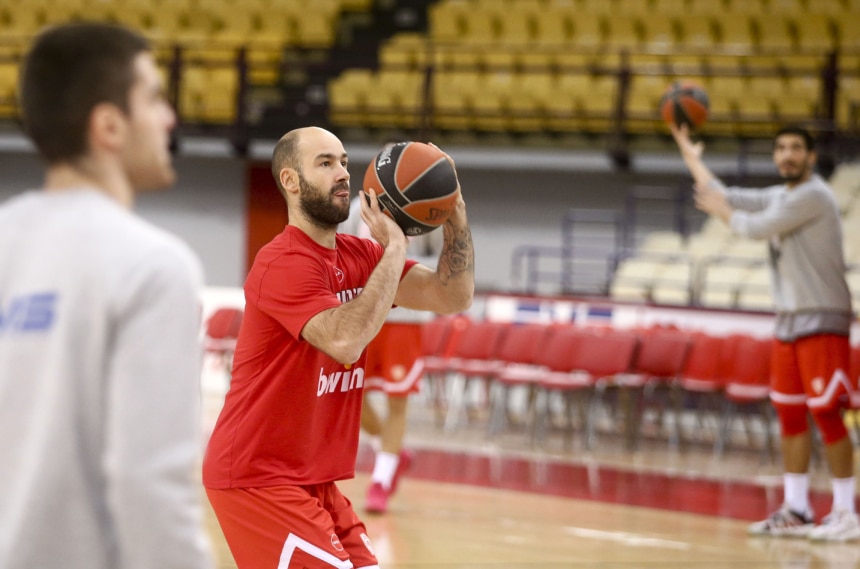 Θα τα δώσει όλα για τη νίκη στην Βαρκελώνη ο Θρύλος!