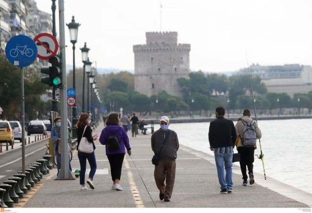 Κοροναϊός: «Γονατίζει» τη Θεσσαλονίκη – Ανακοινώνεται γενικό lockdown για 15 ημέρες
