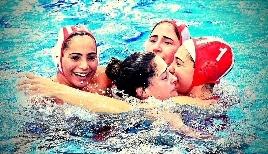 ΚΑΕ Ολυμπιακός: «Πολλά συγχαρητήρια στην γυναικεία ομάδα πόλο του Θρύλου!» (pic)