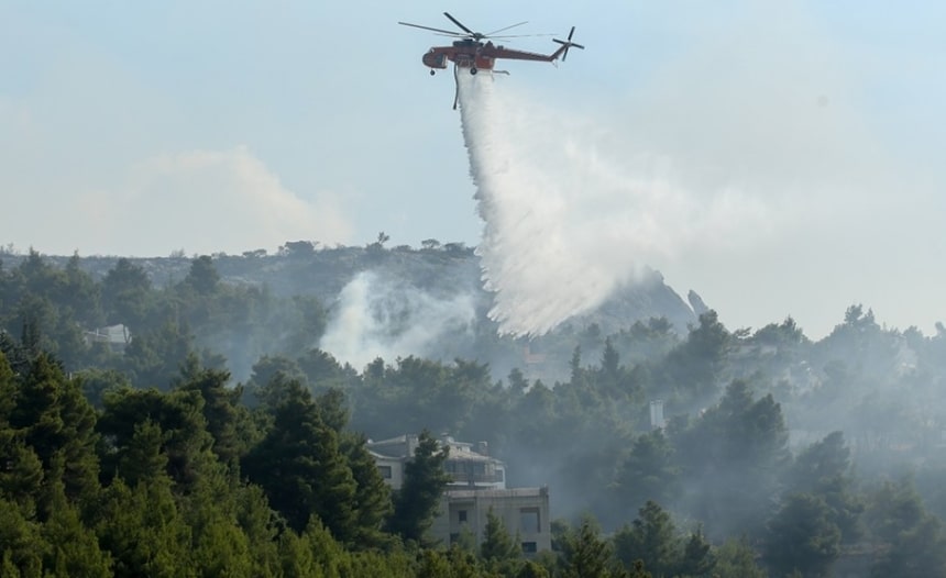 Ο στρατός ρίχτηκε στη «μάχη»…