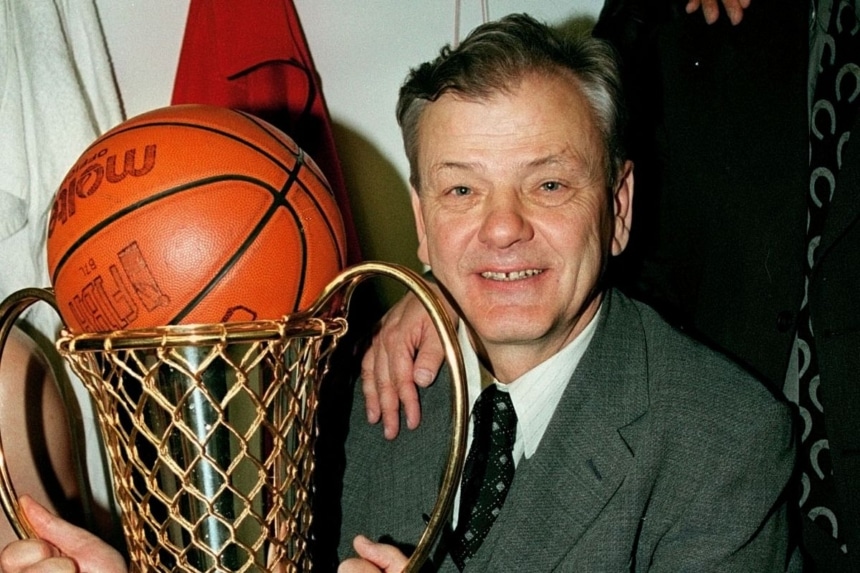 ΕΣΑΚΕ: «Ο Ίβκοβιτς άφησε το στίγμα του στο παγκόσμιο μπάσκετ»