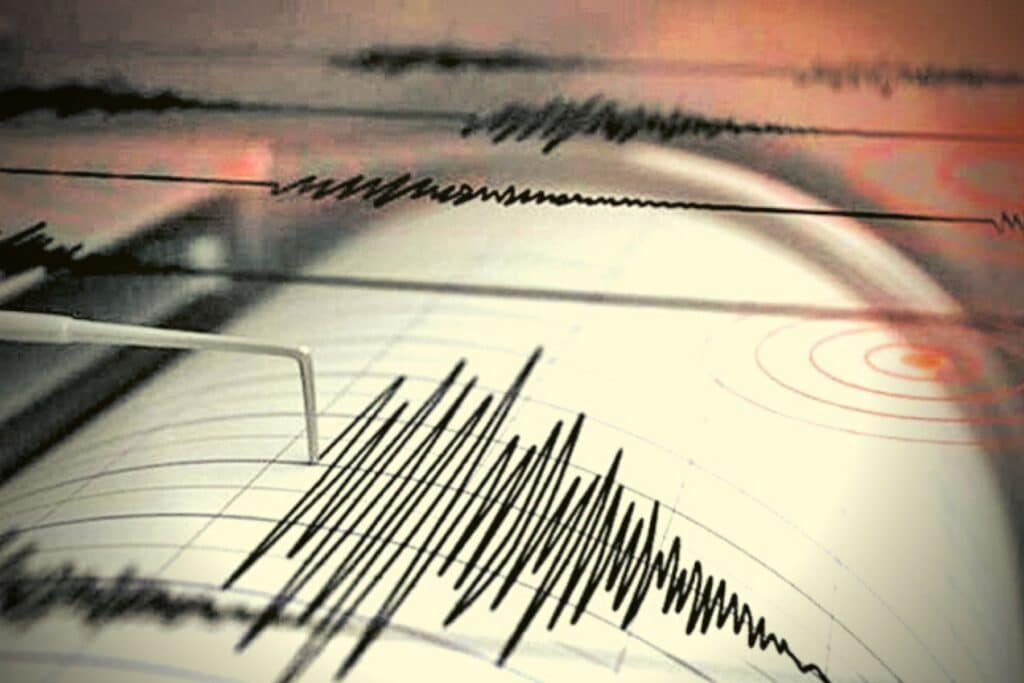 Ισχυρός σεισμός 5 ρίχτερ στα Ψαχνά Ευβοίας – Αισθητός στην Αττική (vid)