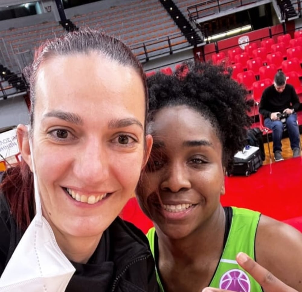 Ολυμπιακός | Μπάσκετ Γυναικών: Στήριξε τις «ερυθρόλευκες» η Αφροδίτη Κοσμά! (pic)