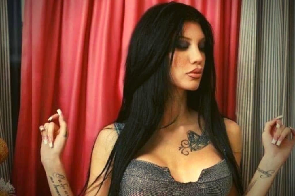 Η καυτή Μαρία Αλεξάνδρου άλλαξε επαγγελματικό προσανατολισμό | thrylos24.gr