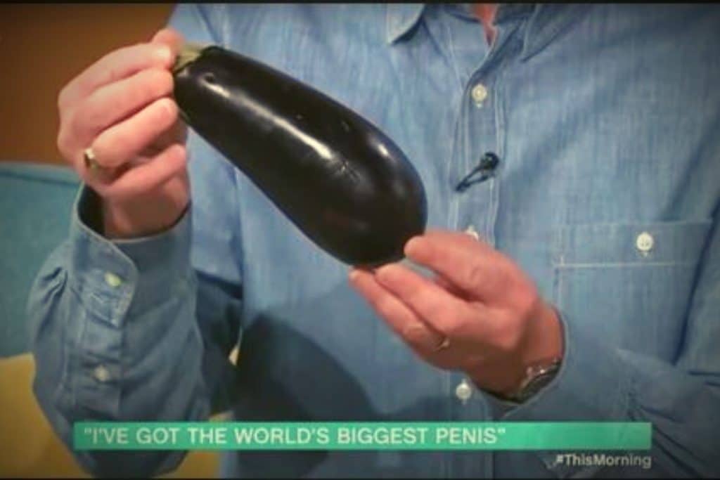Ο άντρας με το μεγαλύτερο πέος στον κόσμο έδειξε dick pic του σε παρουσιαστές στην τηλεόραση