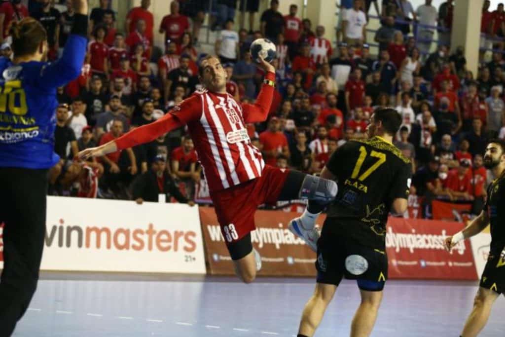 Handball Premier 2021-2022: Οι κορυφαίοι της χρονιάς με χρώμα «ερυθρόλευκο»