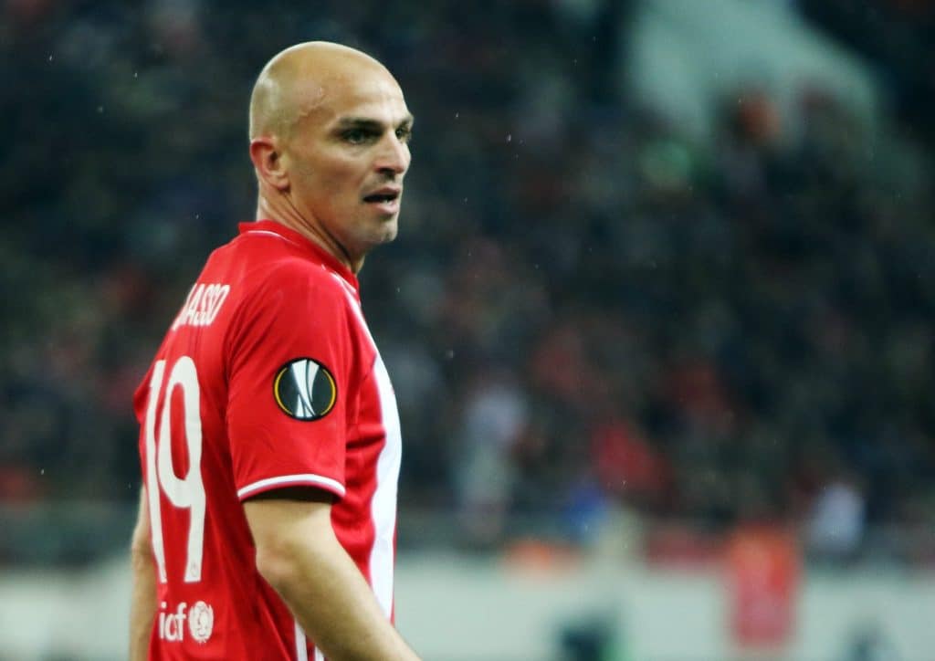 UEFA: Αφιέρωμα στον θρυλικό Εστεμπάν Καμπιάσο! (vid)