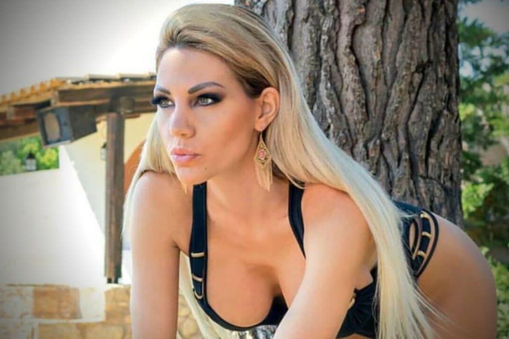 Η Σάσα Μπάστα «έριξε» το Instagram ξανά! (pics)