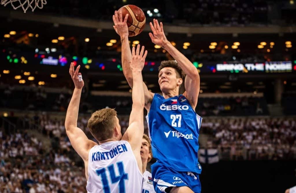 Βιτ Κρέιτσι | Thrylos24.gr