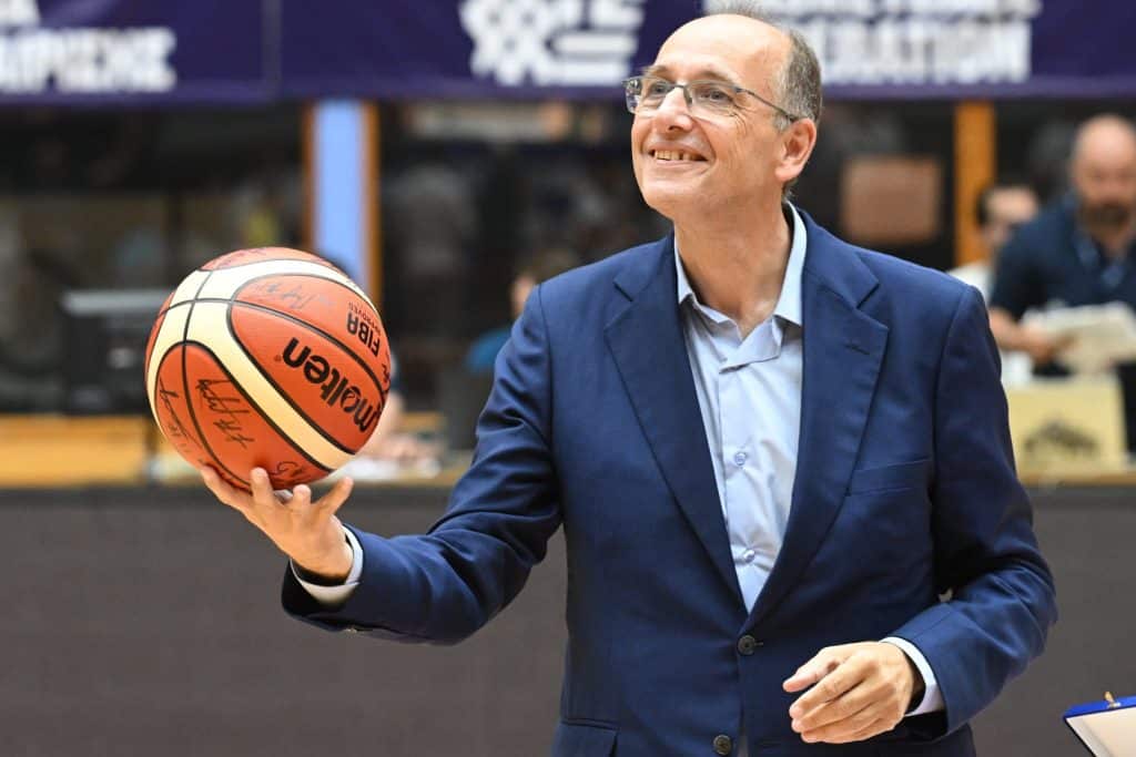 Λιόλιος: «Έκανε ένα βήμα μπροστά η FIBA, περιμένουμε κάτι αντίστοιχο από τη Euroleague»