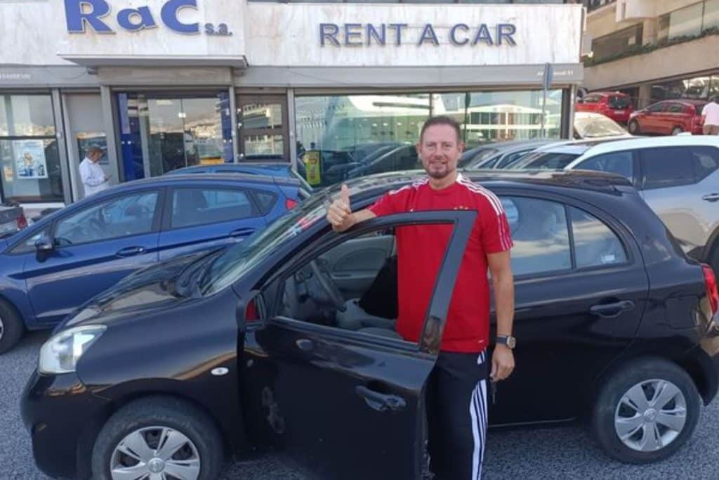 Ολυμπιακός: Παρέλαβε το νέο αμάξι του ο Τζουλιάνι! (pics)