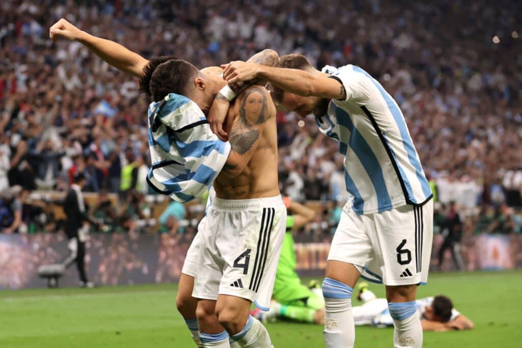Στην κορυφή του κόσμου η Αργεντινή!