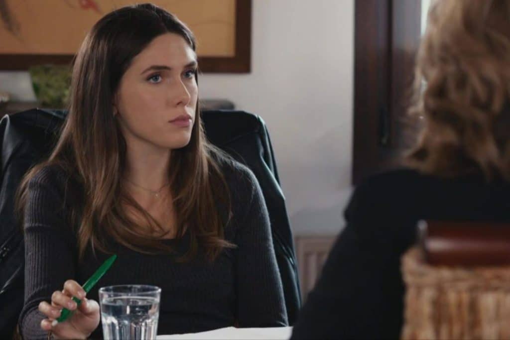 Η Γη της Ελιάς Spoiler: Αλλαγή στέγης στο Ελαιοτριβείο, ψυχικά άρρωστη η Μυρτάλη!