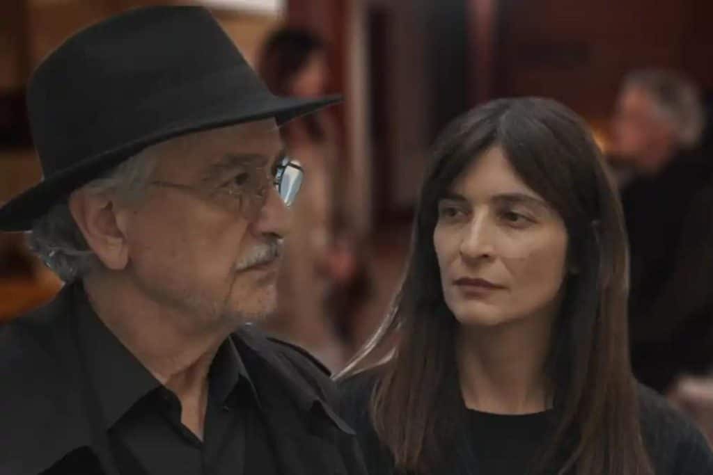 Η Γη της Ελιάς Spoiler: Ιουλία σε Ισίδωρο «Πουλήστε και πάμε στο Ελαιοτριβείο του Ιάκωβου!»