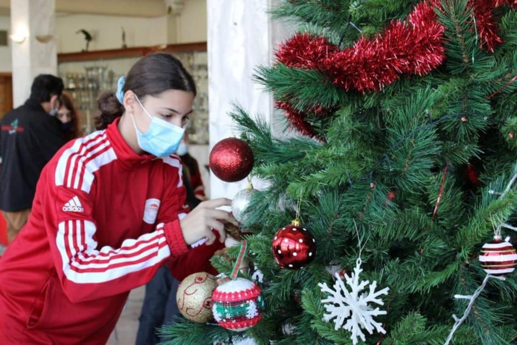 Ολυμπιακός: Και φέτος τα Χριστούγεννα… «Μη σταματάς να βοηθάς»!