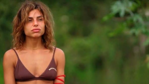 Survivor All Star Spoiler 07/03: Κατασκοπεύει τους συμπαίκτες της μέσα από θάμνους η Ελευθερίου!