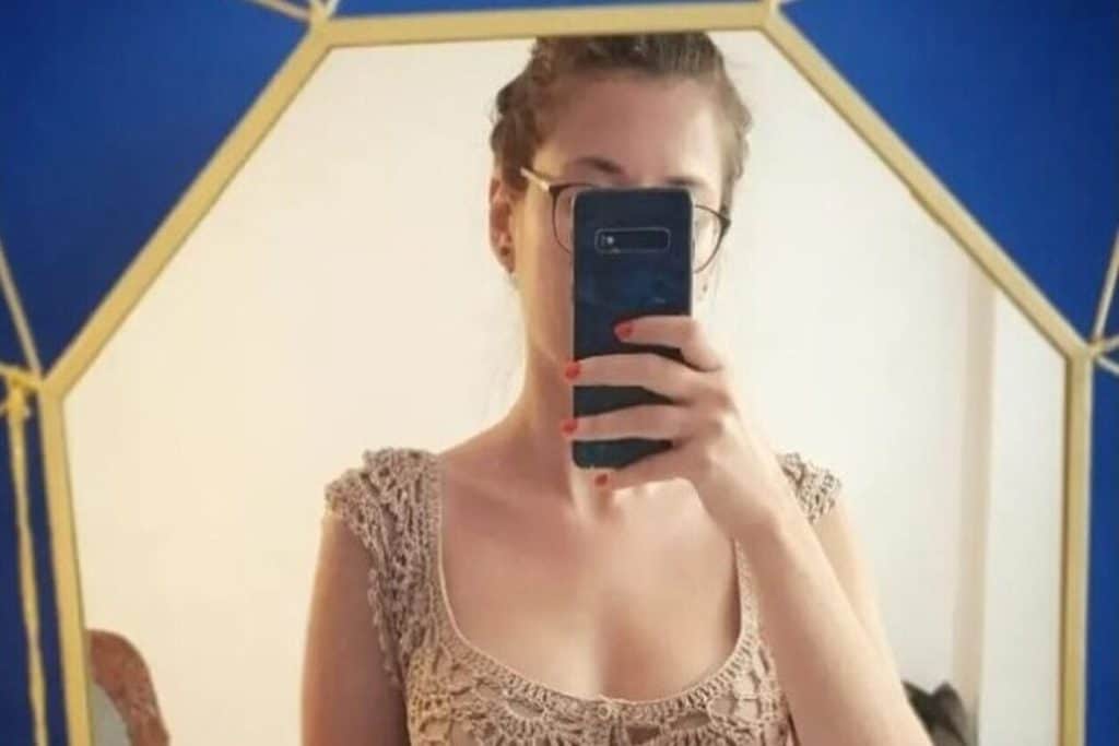 Μαρία Τσάλλα: Γυμνές φωτογραφίες της κατασκόπου στα social media