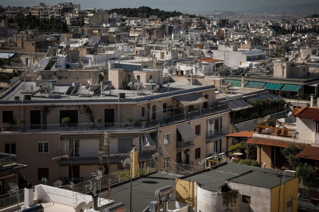 Αυτόφωρο για δύο γείτονες για μια κάμερα στη Θεσσαλονίκη