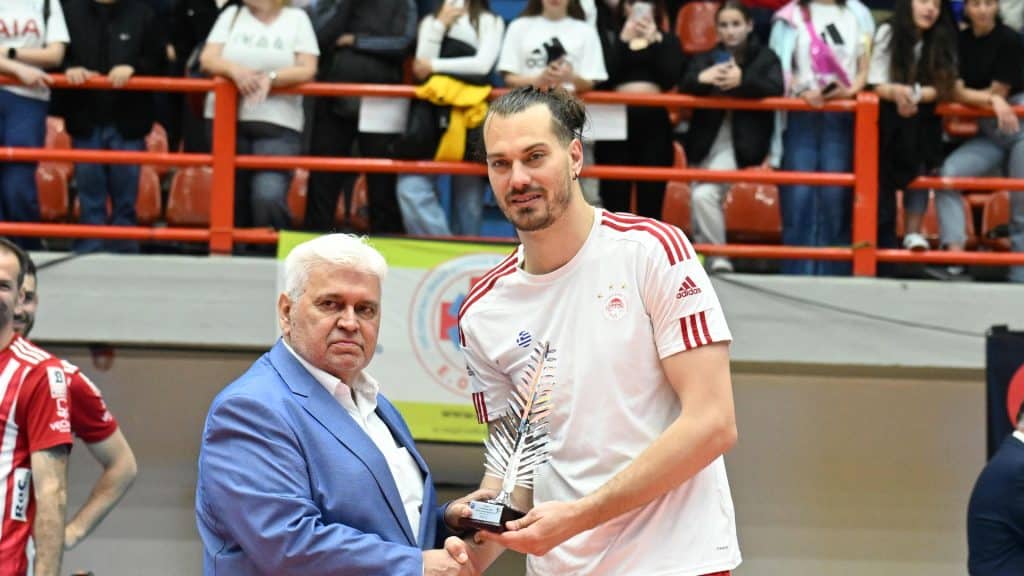 MVP του Final 4 του Κυπέλλου Ελλάδας ο Δημήτρης Τζούριτς! (vids)
